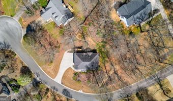 60 Woodland Bridge Dr, Adairsville, GA 30103