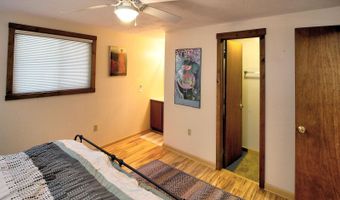 141 MALLARD Dr, Basye, VA 22810