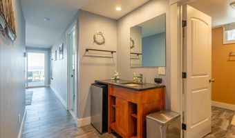 10 Bogue Chitto Ln, Bar Harbor, ME 04609