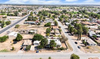11533 La Poblana Dr, Socorro, TX 79927