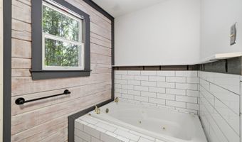 80 Catswamp Rd, Allamuchy Twp., NJ 07840