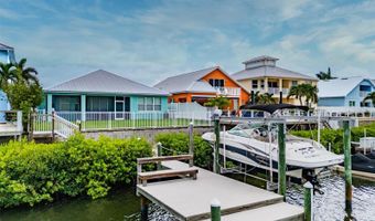 562 BIMINI BAY Blvd, Apollo Beach, FL 33572