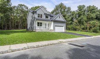 70 Seurat St, Barnegat, NJ 08005
