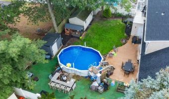 1317 Cable Ave, Beachwood, NJ 08722
