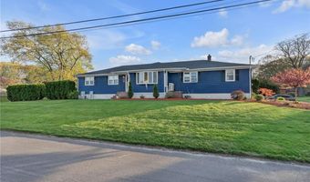 62 Canonchet Trl, Cranston, RI 02921