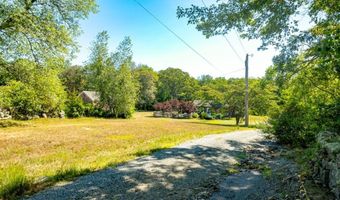 473 Klondike Rd, Charlestown, RI 02813