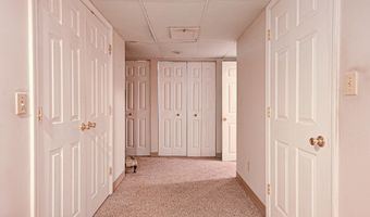 916 Audubon Pkwy, Audubon Park, KY 40213