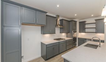 6804 Snowy Owl Ln, Affton, MO 63123