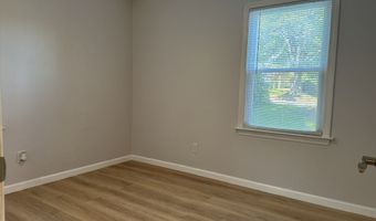 5 Webster Dr, Ansonia, CT 06401