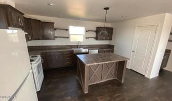 9769 S THORNTON Rd, Casa Grande, AZ 85193
