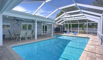 6531 SANTIAGO Ct, Apollo Beach, FL 33572
