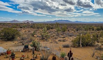 6962 E Black Kettle Dr, Yucca, AZ 86438