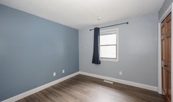 50 Edinburgh Dr, Bedford, NH 03110