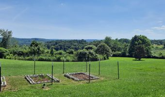 624 Saul Begley Rd, Annville, KY 40402