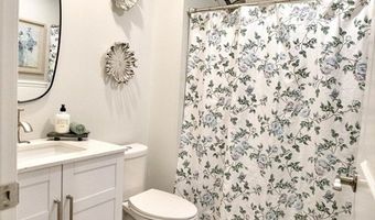 181 Southwick St, Agawam, MA 01030