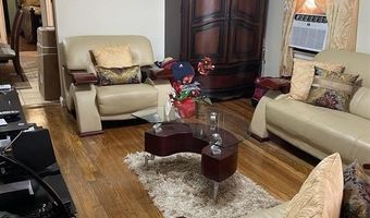 18 KELLY Pkwy, Bayonne, NJ 07002