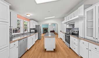 11891 Aberdeen Rd, Aberdeen, NC 28315