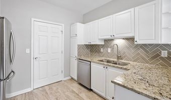 7110 Woodland Ln, Alpharetta, GA 30009