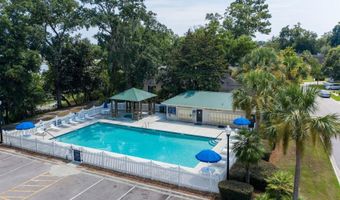 6 Duck Branch Ct, Beaufort, SC 29902