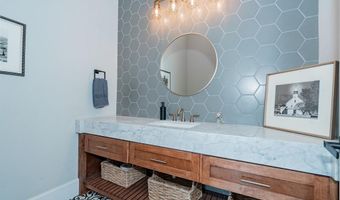 109 Ambrosia Ln, Heath, TX 75032