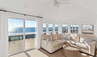 8 Belaire Mnr, Old Saybrook, CT 06475
