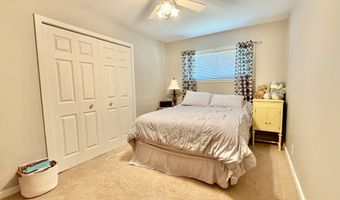 111 Church Dr, Aberdeen, SD 57401
