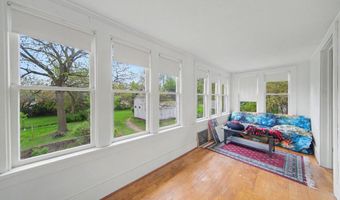 1011 W Maumee St, Adrian, MI 49221