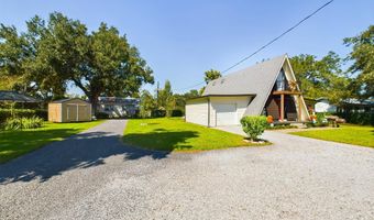 704 S Saint Charles St, Abbeville, LA 70510