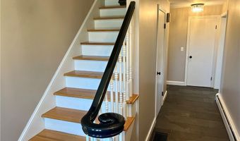 45 Rosemary St, Cranston, RI 02920