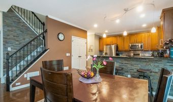 2429 S FRONT St, Allentown, PA 18103