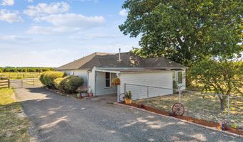 10093 NE WISEACRE Ln, Aurora, OR 97002