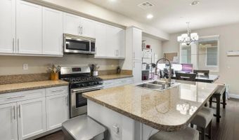 4541 Rainier Ave 13, San Diego, CA 92120