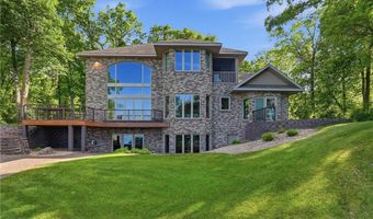 1703 S Le Homme Dieu Dr NE, Alexandria, MN 56308