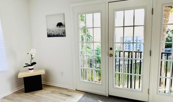 216 AFTON Sq 202, Altamonte Springs, FL 32714