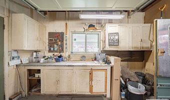 990 Hillview Dr, Blackfoot, ID 83221