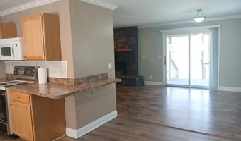 607 Terrace Dr, Aurora, MO 65605