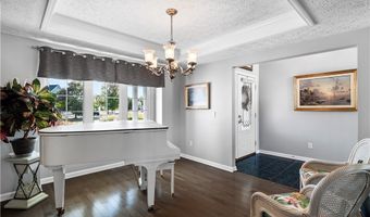 658 Nicole Dr, Amherst, OH 44001