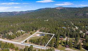 55 Flattery Ln, Blanchard, ID 83804