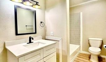 1406 N 7th St, Alpine, TX 79830