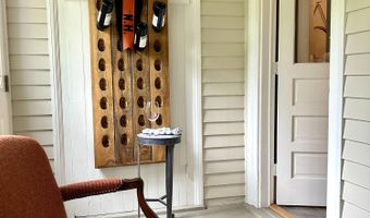199 Foreside Rd, Falmouth, ME 04105