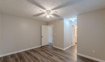 5428 Glen Haven Dr, Atlanta, GA 30349
