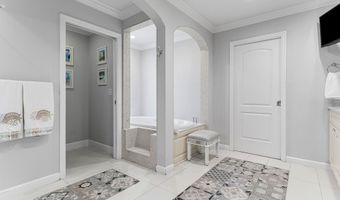 629 Cypress Key Cir, Atlantis, FL 33462