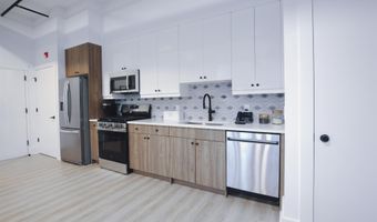 25 E 22ND St 406, Bayonne, NJ 07004
