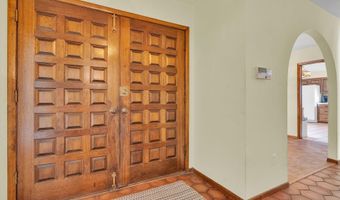 7910 Academy Trl NE, Albuquerque, NM 87109