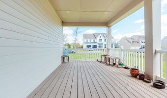 24814 BARRINGTON GROVE Ct, Aldie, VA 20105