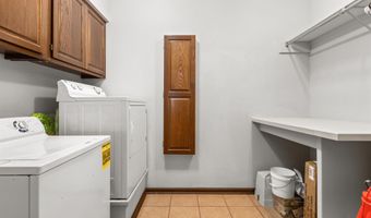 40 LaVanda Ln, Hot Springs Village, AR 71909