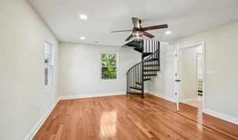 36 STRATFORD Ave, Aldan, PA 19018