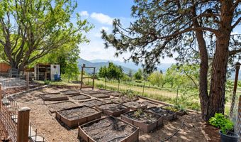 2140 N Valley View Rd, Ashland, OR 97520