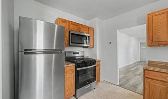 157 E Wyoming Ave, Absecon, NJ 08201