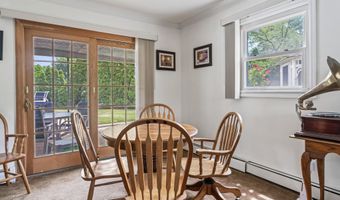 230 Geary Dr, Middletown, NJ 07748